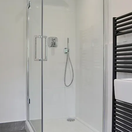 Roundhill 1 * Grasmere